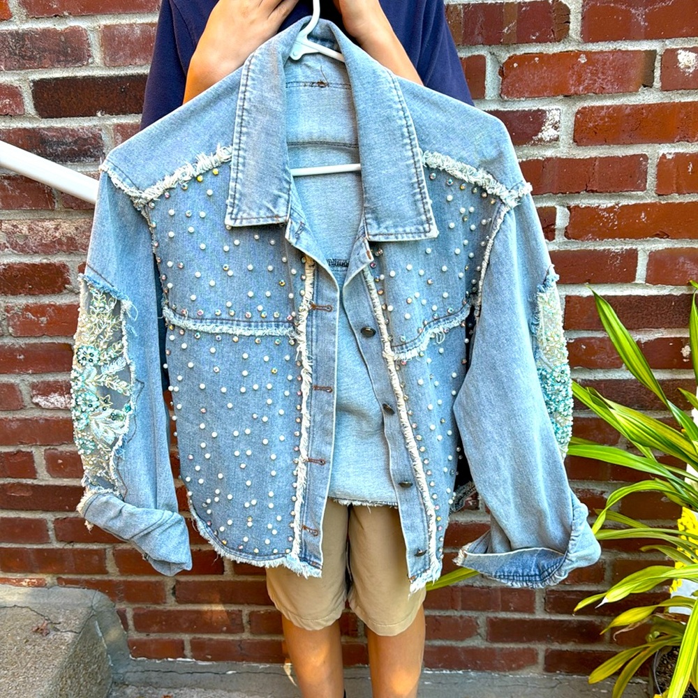 Cute Bejeweled Jean Jacket NWOT